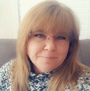 Meet your Posher, Lynn